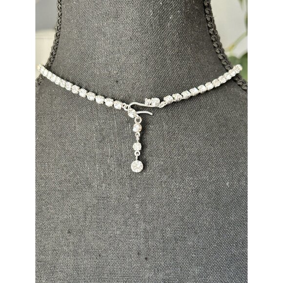 Vintage Austrian Crystal Clear Rhinestone Necklace Flowers Made In Austria - Picture 8 of 8